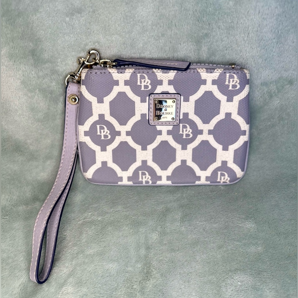 Dooney & Bourke Grey and White Wristlet